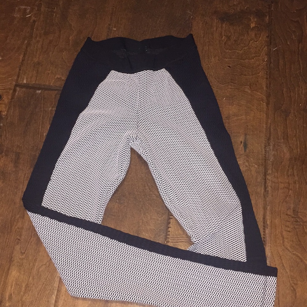 There are skinned jeans that are small but cute